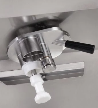 Dettaglio del rubinetto di estrazione del CHEF 60 LCD